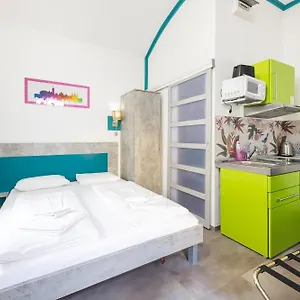 Amber Gardenview Downtown מלון דירות בודפשט