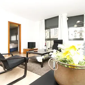  Apartment Bright Sagrada Familia